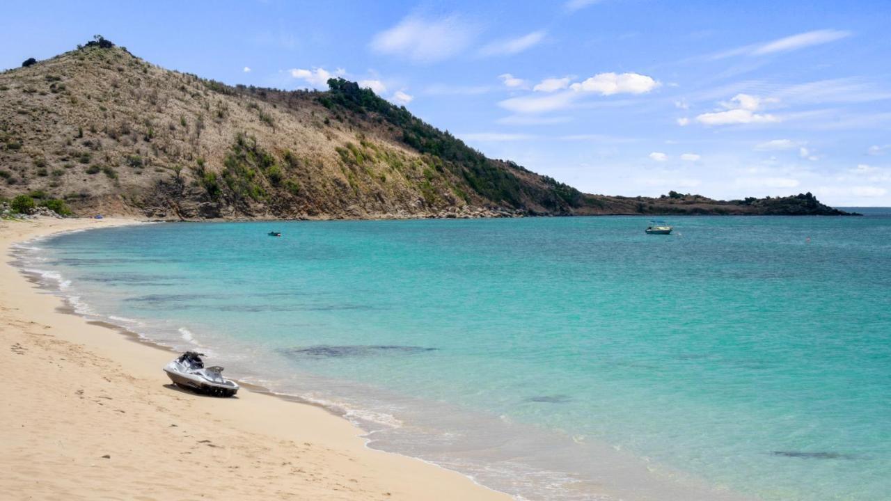 Official Page "Residence Bleu Marine" - Sea View Apartments & Studios - Saint-Martin French Side グランカーズ エクステリア 写真