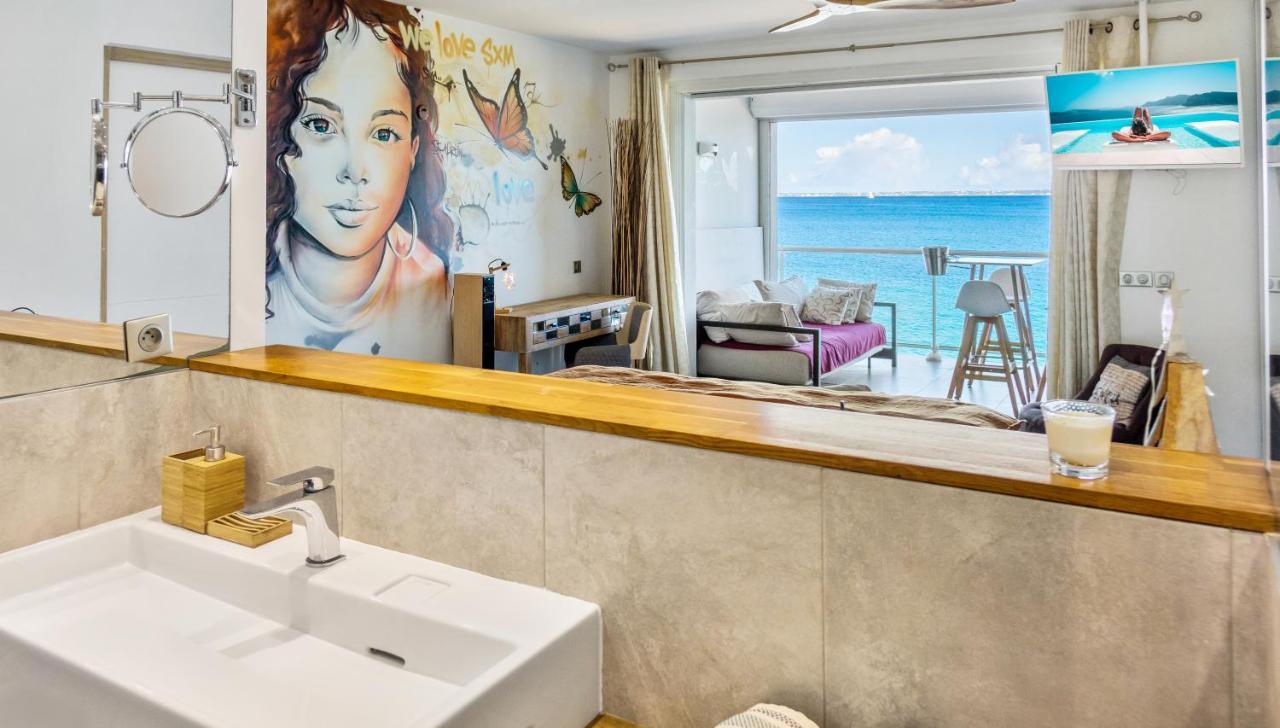 Official Page "Residence Bleu Marine" - Sea View Apartments & Studios - Saint-Martin French Side グランカーズ エクステリア 写真