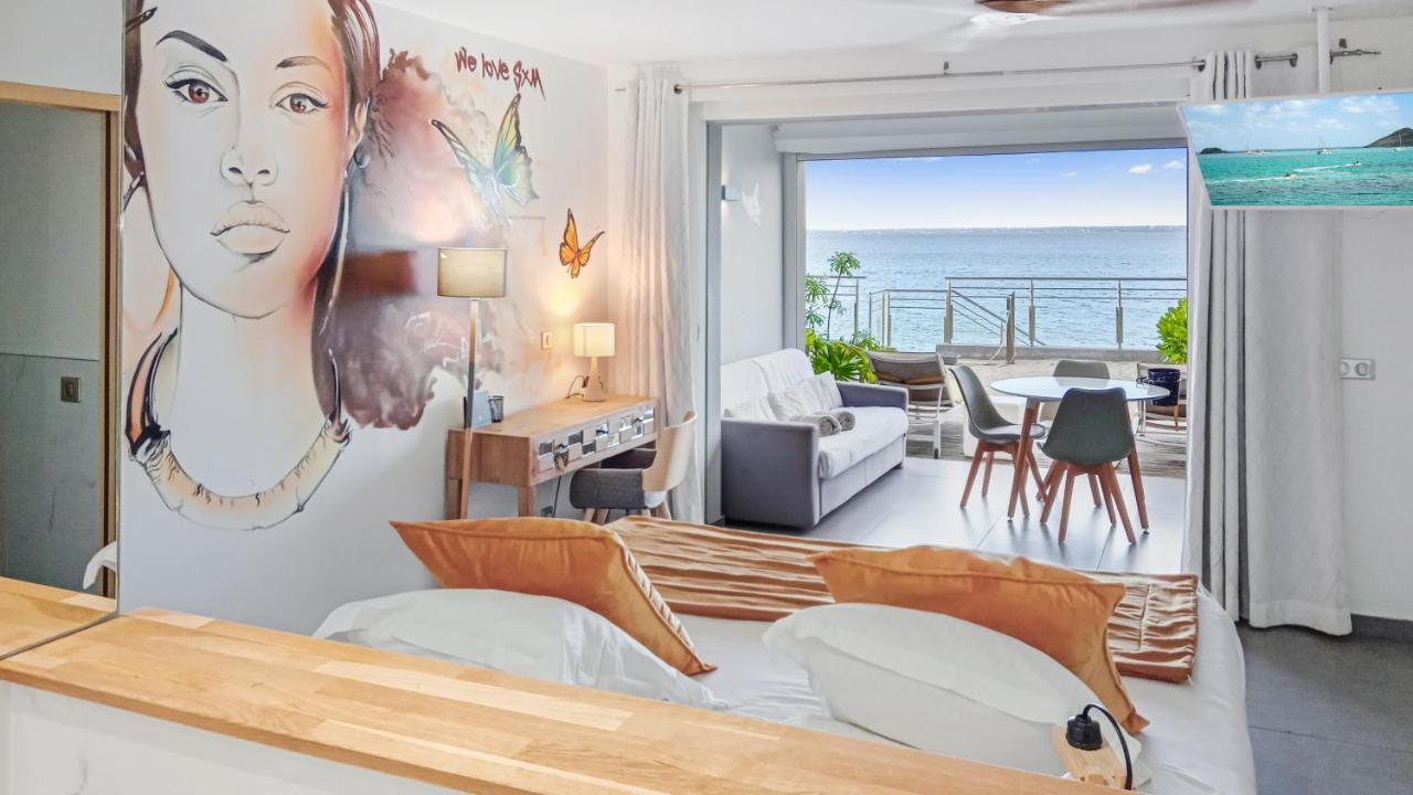 Official Page "Residence Bleu Marine" - Sea View Apartments & Studios - Saint-Martin French Side グランカーズ エクステリア 写真