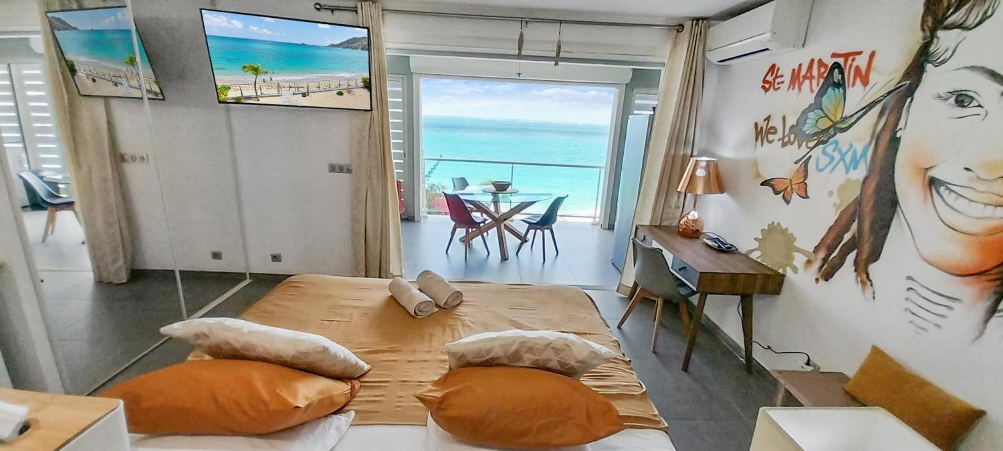 Official Page "Residence Bleu Marine" - Sea View Apartments & Studios - Saint-Martin French Side グランカーズ エクステリア 写真